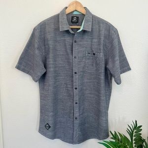 SPLIT Men's Short Sleeve Button Down Shirt Gray